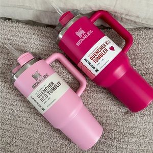 SET Stanley pink edition x Target Valentines pink 40oz and sizzling pink 30oz